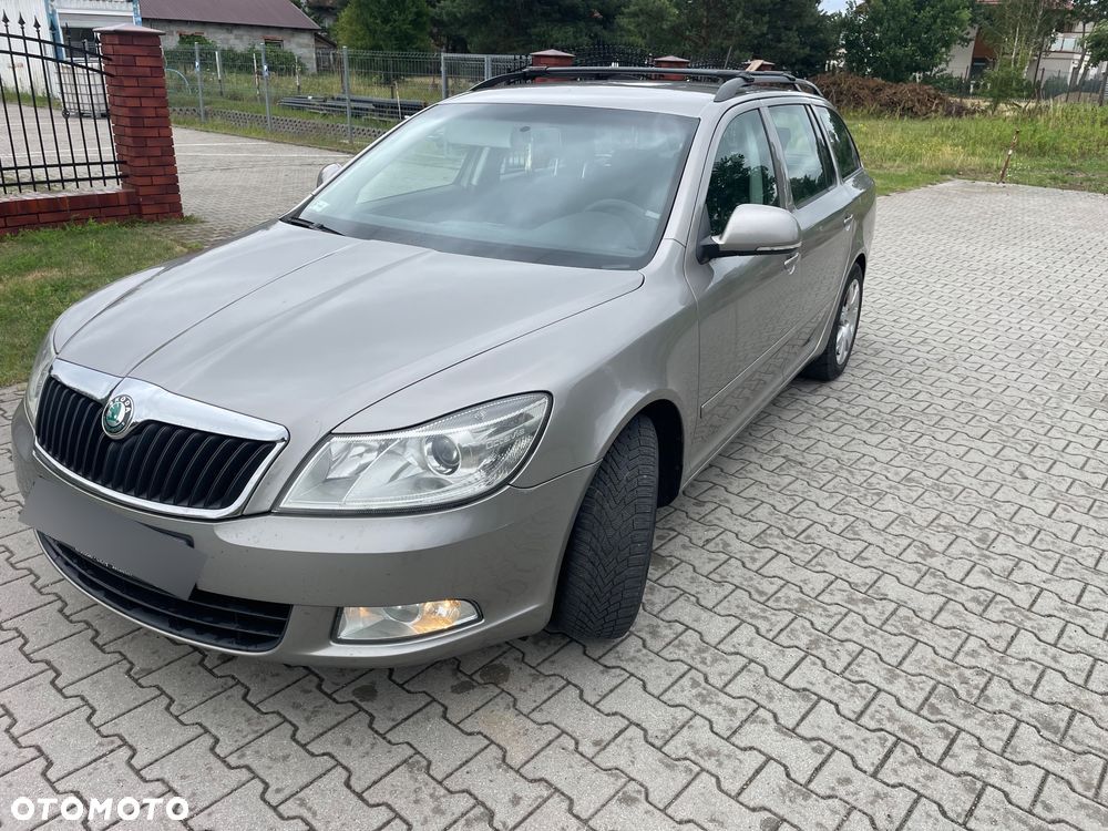 Skoda Octavia 1.6 TDI Ambiente - 1