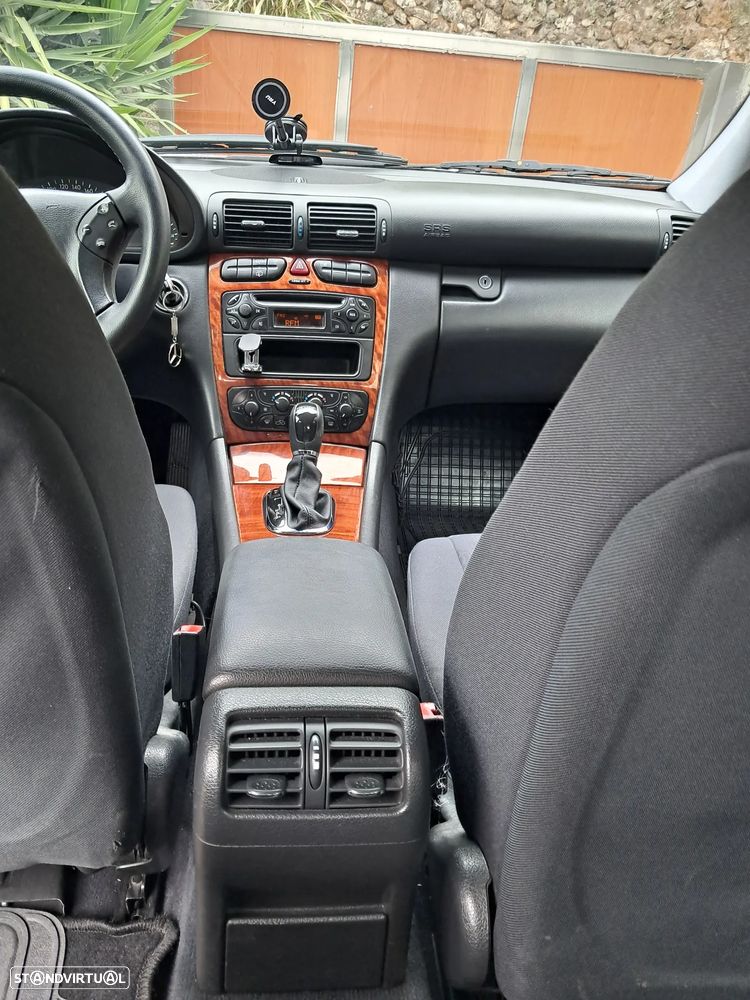 Mercedes-Benz C 220 - 8