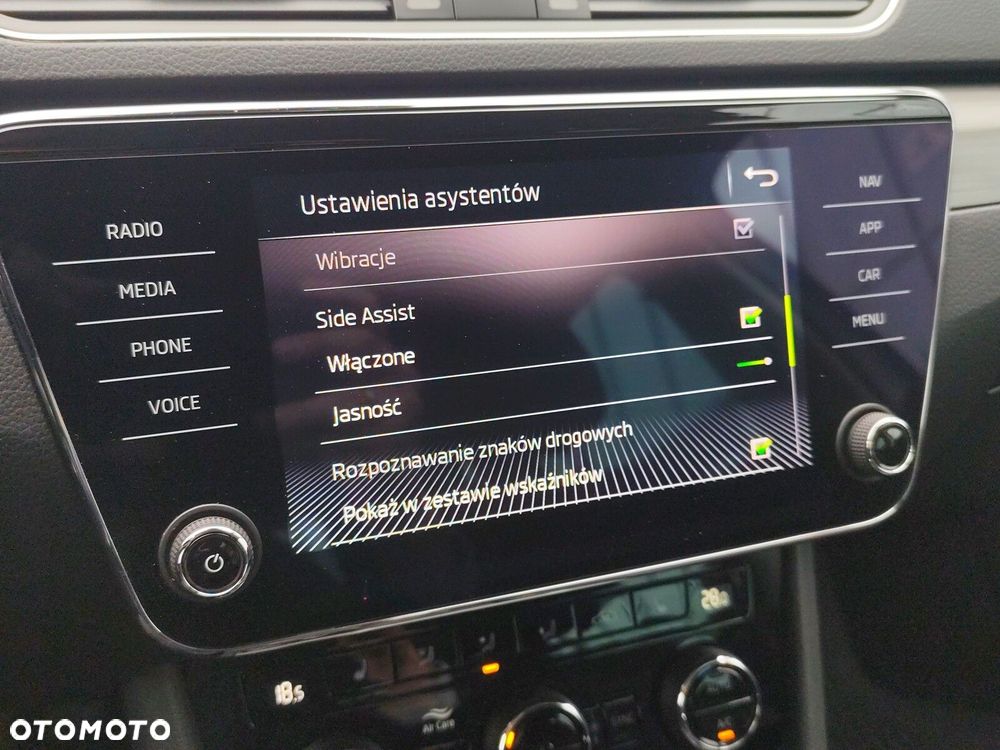 Skoda Superb - 34