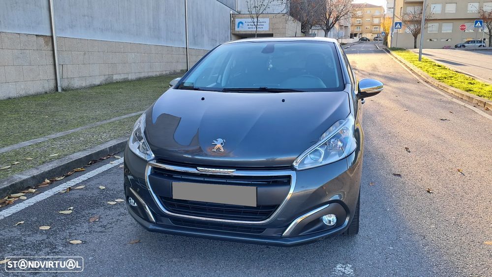 Peugeot 208 1.2 PureTech Style - 13