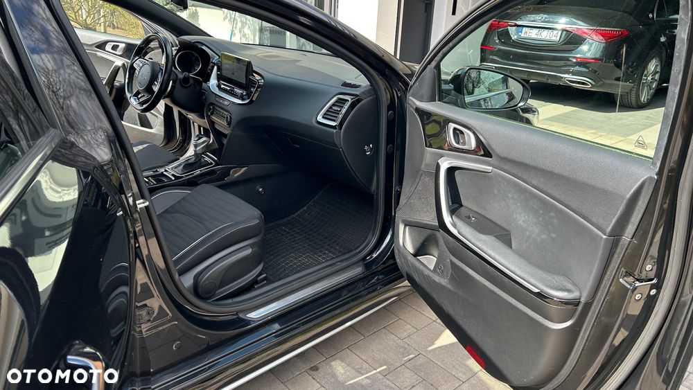 Kia ProCeed 1.5 T-GDI mHEV GT Line DCT - 28