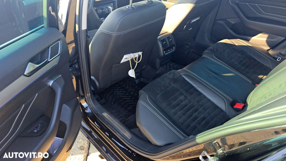 Volkswagen Passat 2.0 TDI DSG Highline - 8