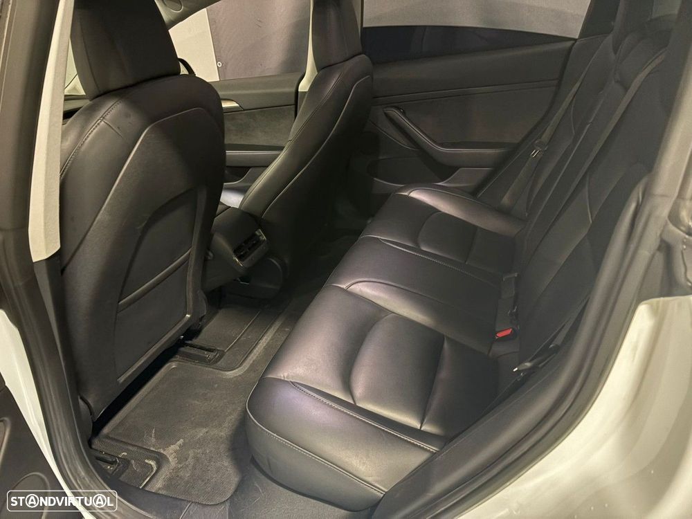 Tesla Model 3 Standard Range Plus RWD - 5