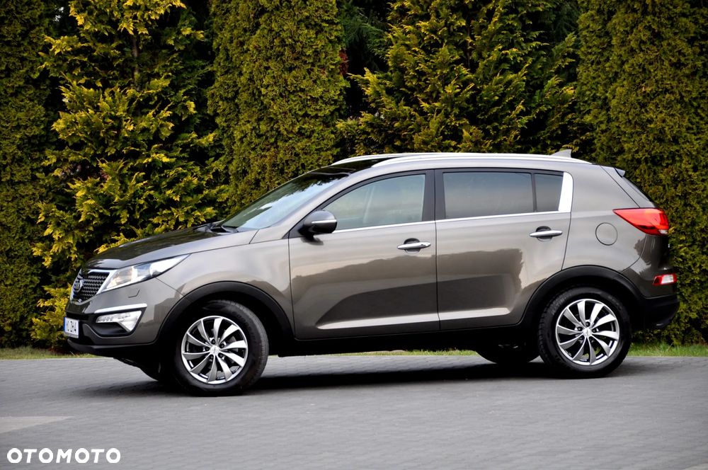 Kia Sportage 1.7 CRDI 2WD ISG Dream-Team Edition - 6