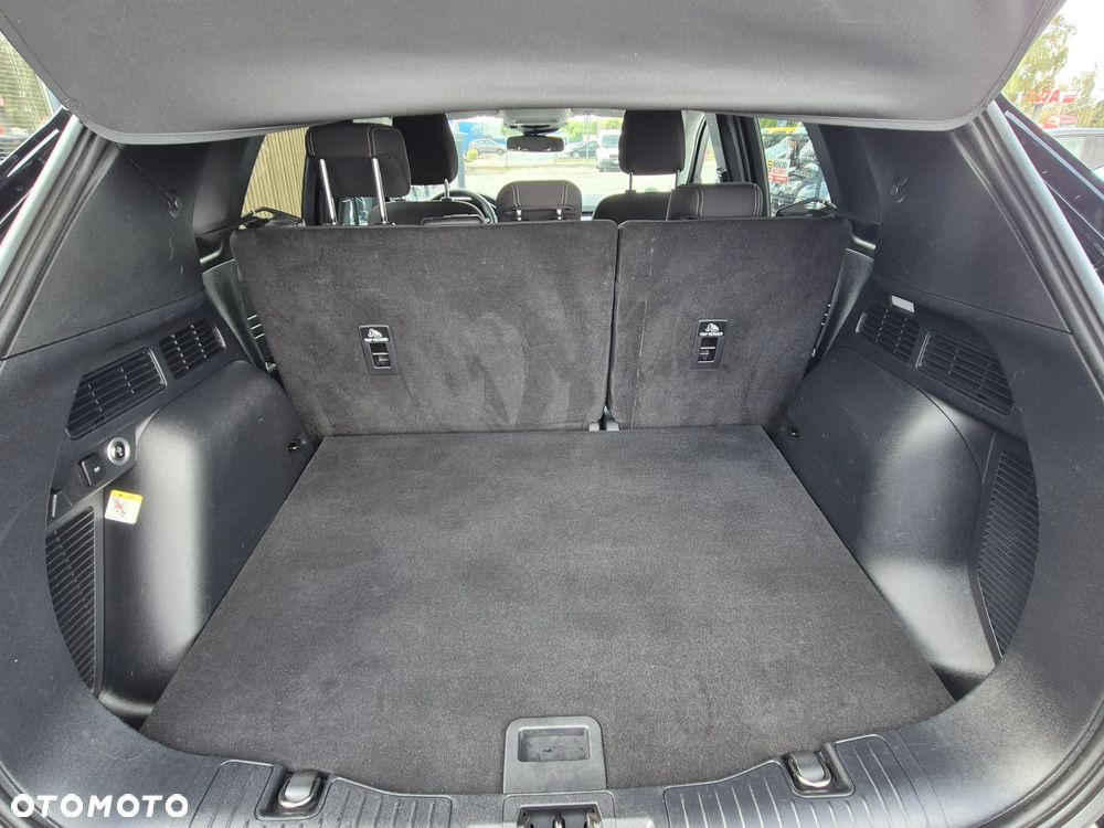 Ford Kuga - 28