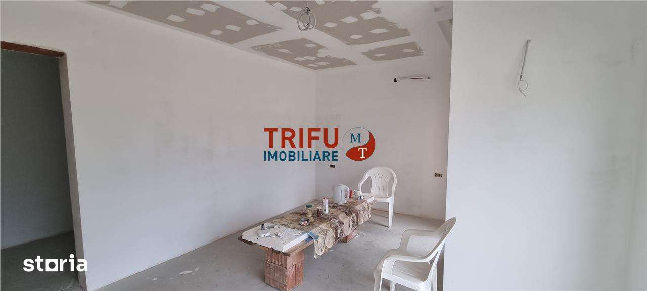 Casa 6 camere de vanzare in Ciugud, 710 mp teren - Imagine principală: 2/8
