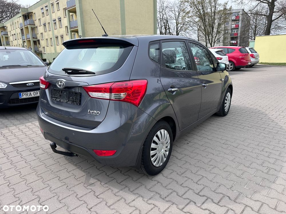 Hyundai ix20 1.6 Premium blue - 8