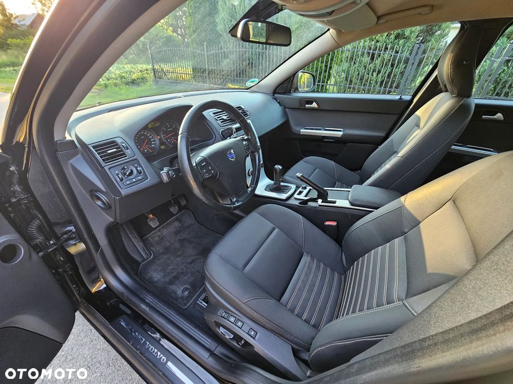 Volvo V50 DPF D3 Momentum - 10