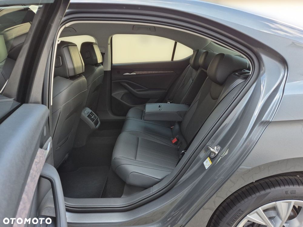 Skoda Superb - 23