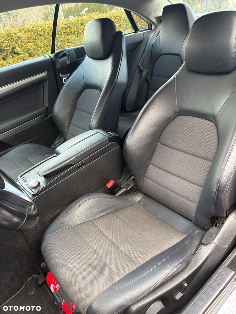 Mercedes-Benz Klasa E - 22