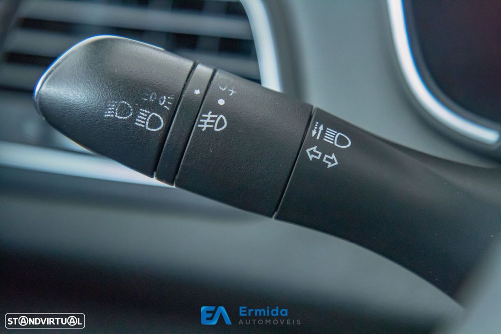 Renault Mégane 1.5 Blue dCi Limited - 37