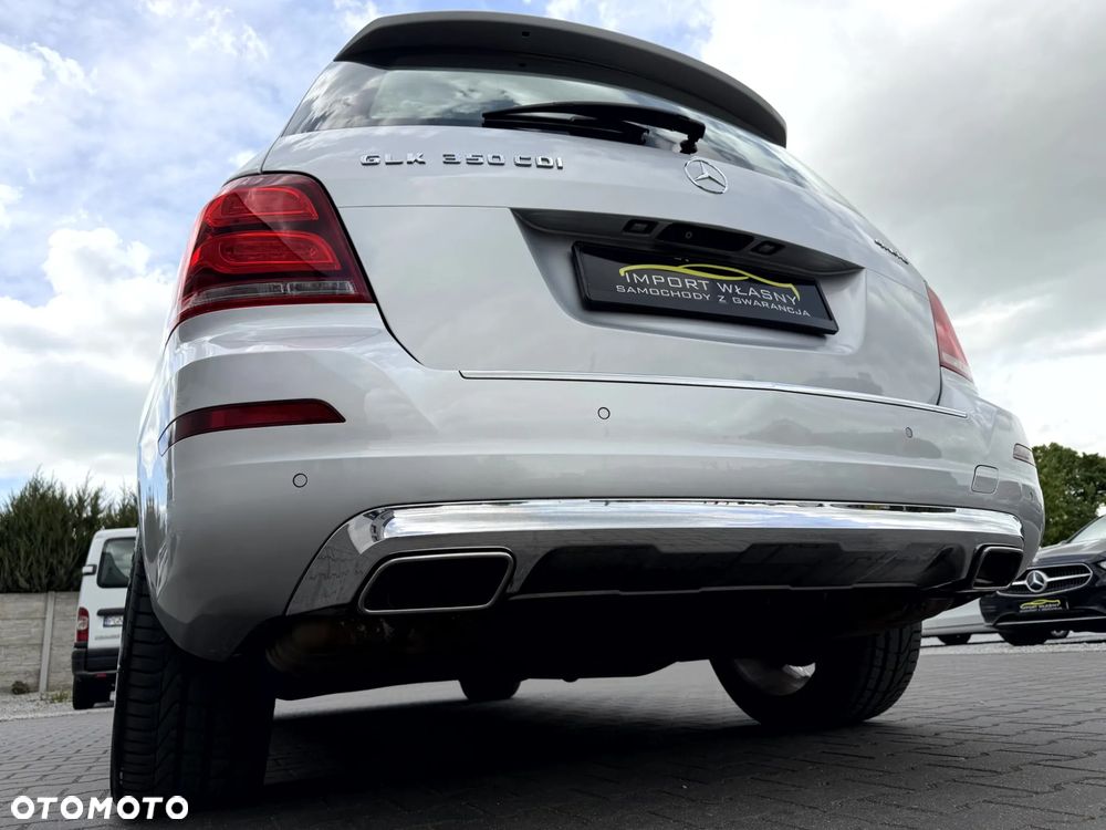 Mercedes-Benz GLK 350 CDI 4Matic (BlueEFFICIENCY) 7G-TRONIC - 37