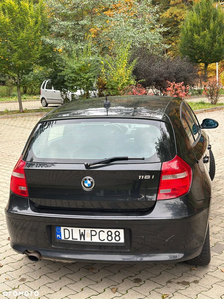 BMW Seria 1 - 8