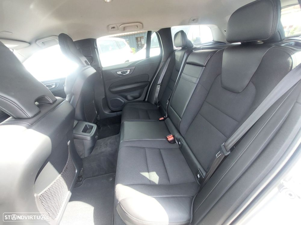 Volvo V60 - 17