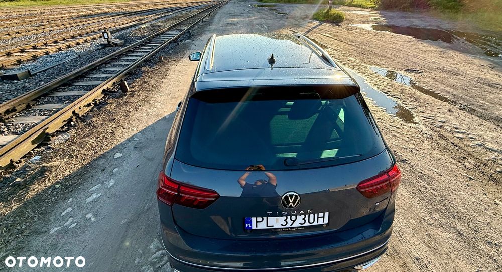 Volkswagen Tiguan 2.0 TDI SCR 4MotION DSG R-Line - 17