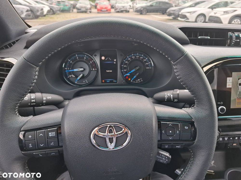 Toyota Hilux 2.8 D-4D Double Cab Invincible 4x4 - 13