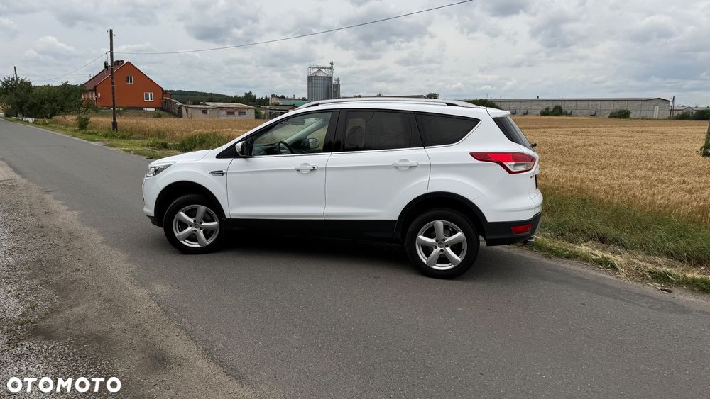 Ford Kuga - 17