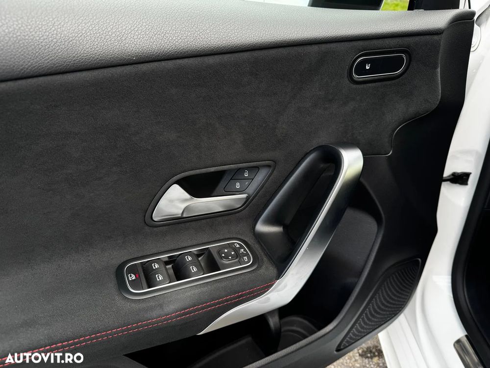 Mercedes-Benz A 250 Aut. - 20