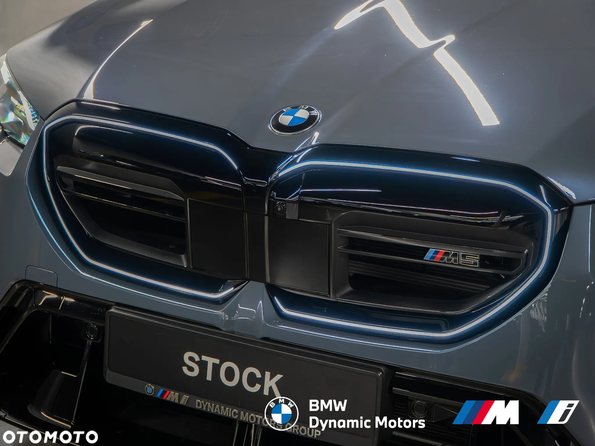 BMW M5 xDrive Touring - 9
