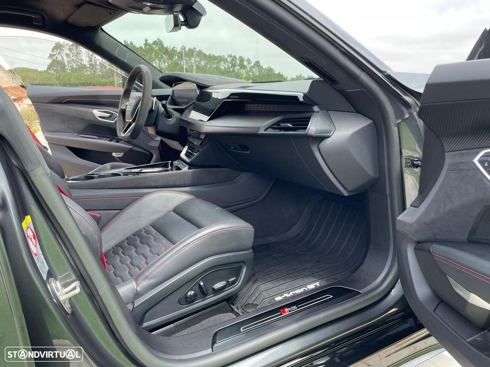 Audi e-tron GT - 14