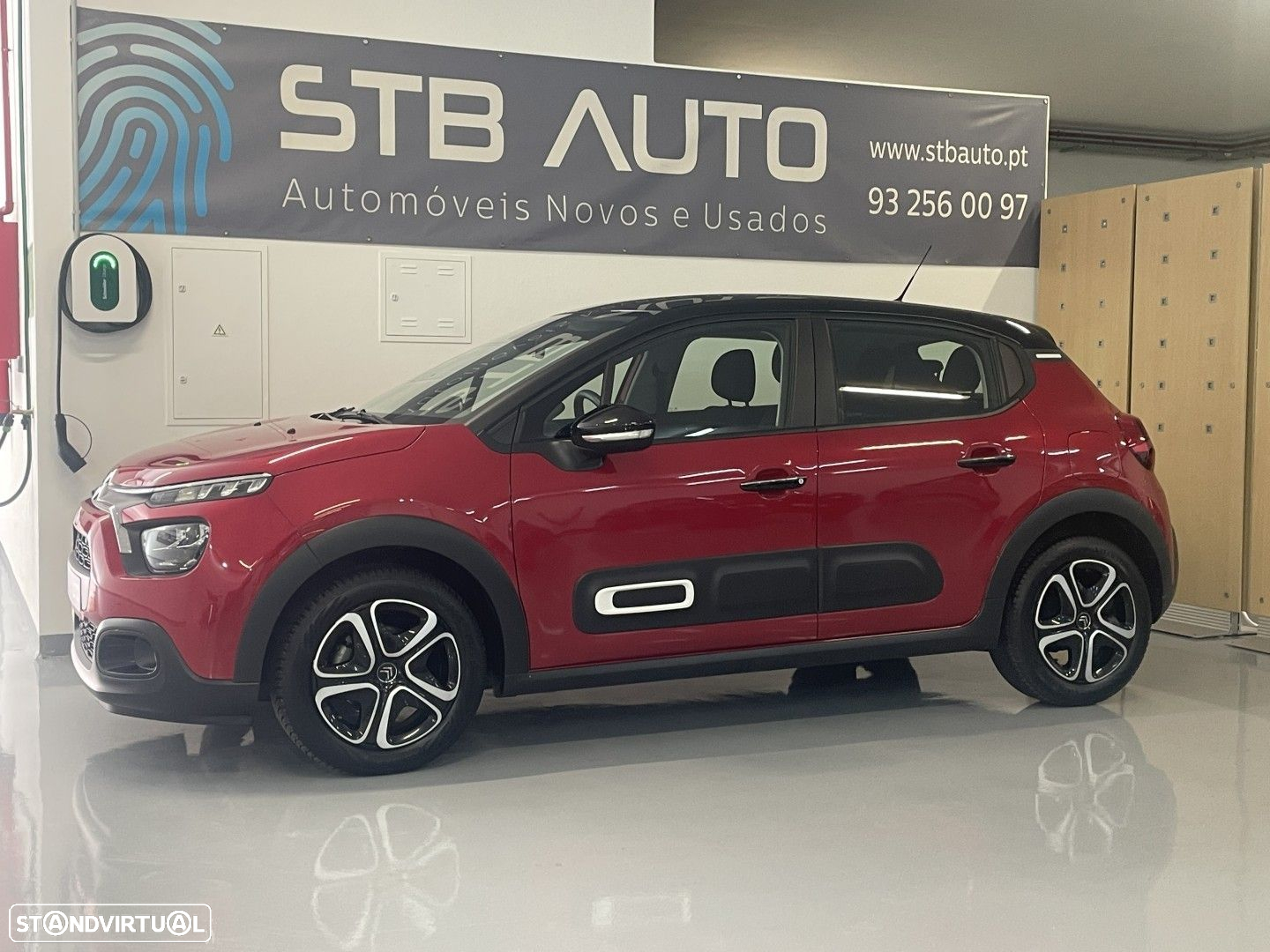 Citroën C3 1.2 PureTech Shine - 9