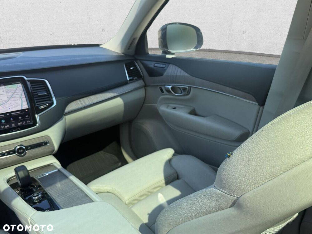 Volvo XC 90 - 15