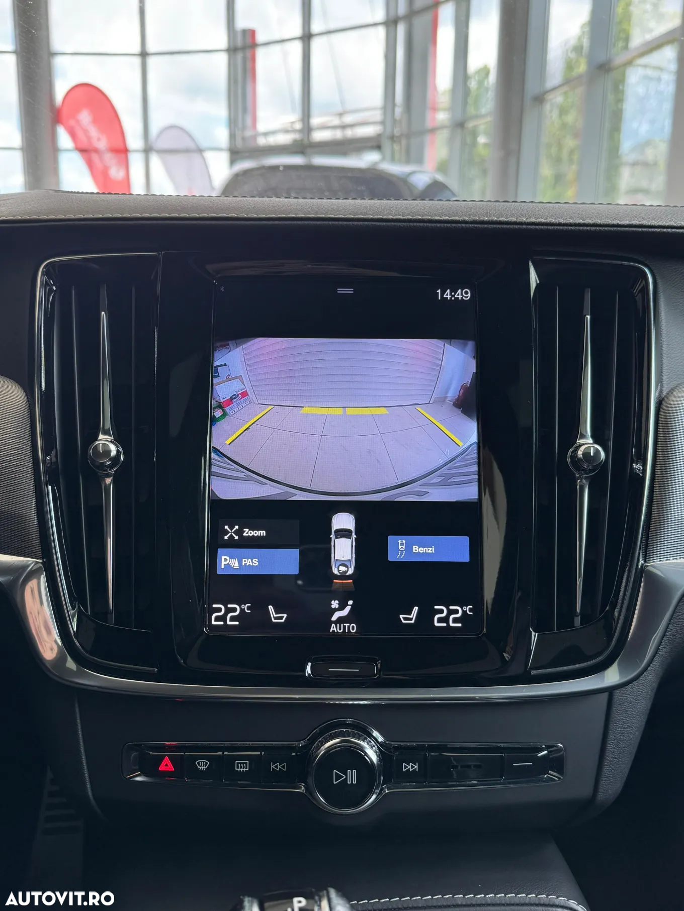 Volvo S90 D5 AWD R-Design - 13