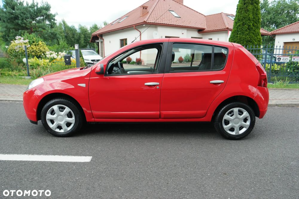 Dacia Sandero 1.6 Laureate - 9