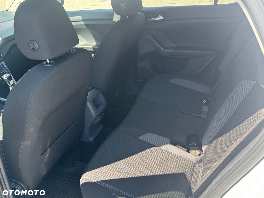 Volkswagen T-Cross 1.0 TSI OPF ACTIVE - 16