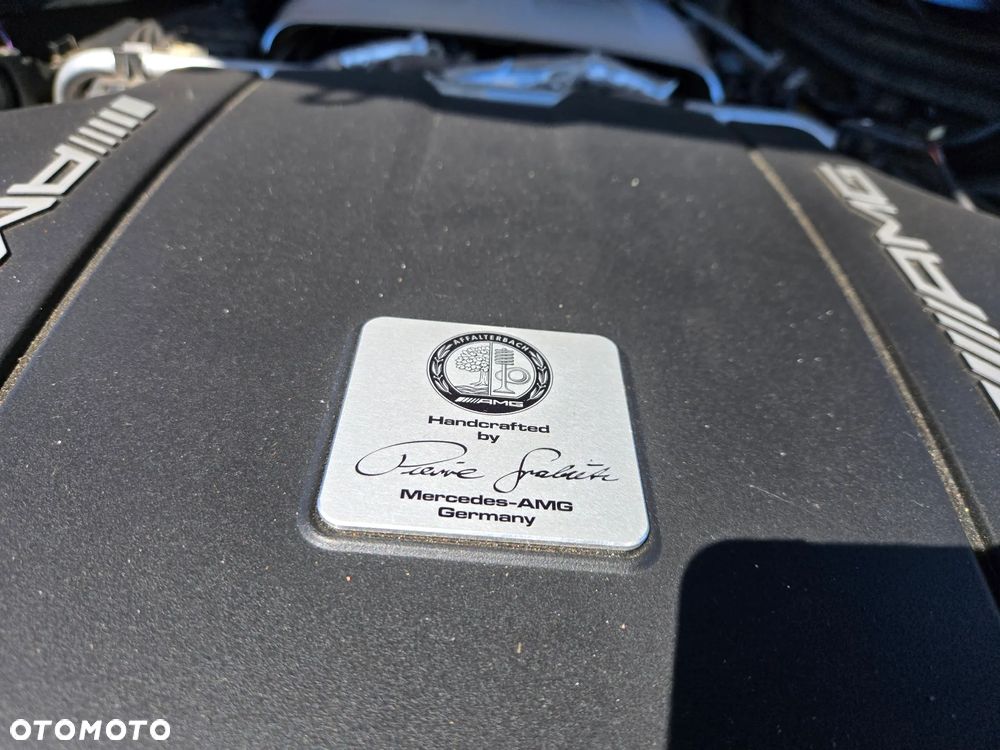 Mercedes-Benz AMG GT - 14