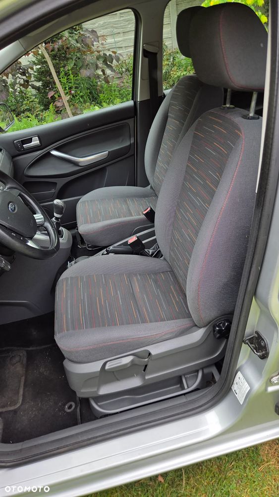Ford C-MAX 1.6 FF Titanium - 16
