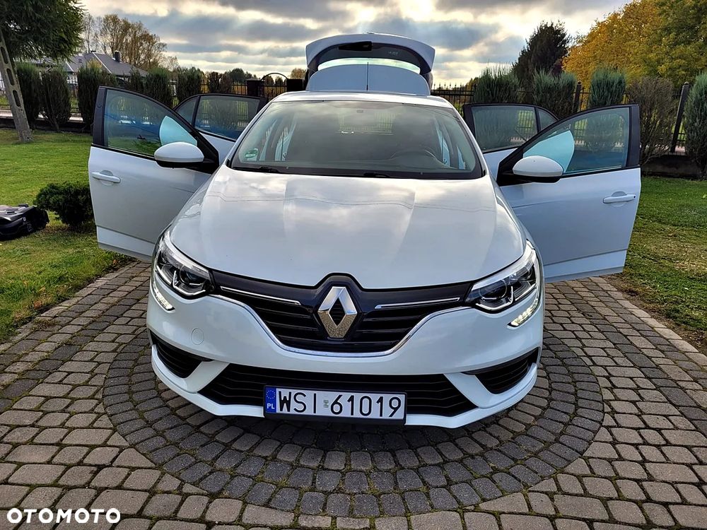 Renault Megane TCe 115 GPF LIFE - 9