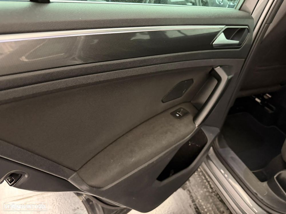 VW Tiguan 2.0 TDI Confortline - 15