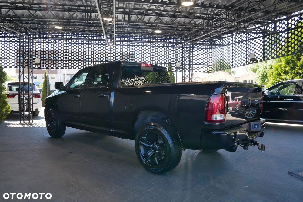 Dodge RAM - 4