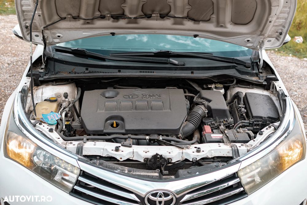 Toyota Corolla 1.6 Valvematic CVT Sol - 19
