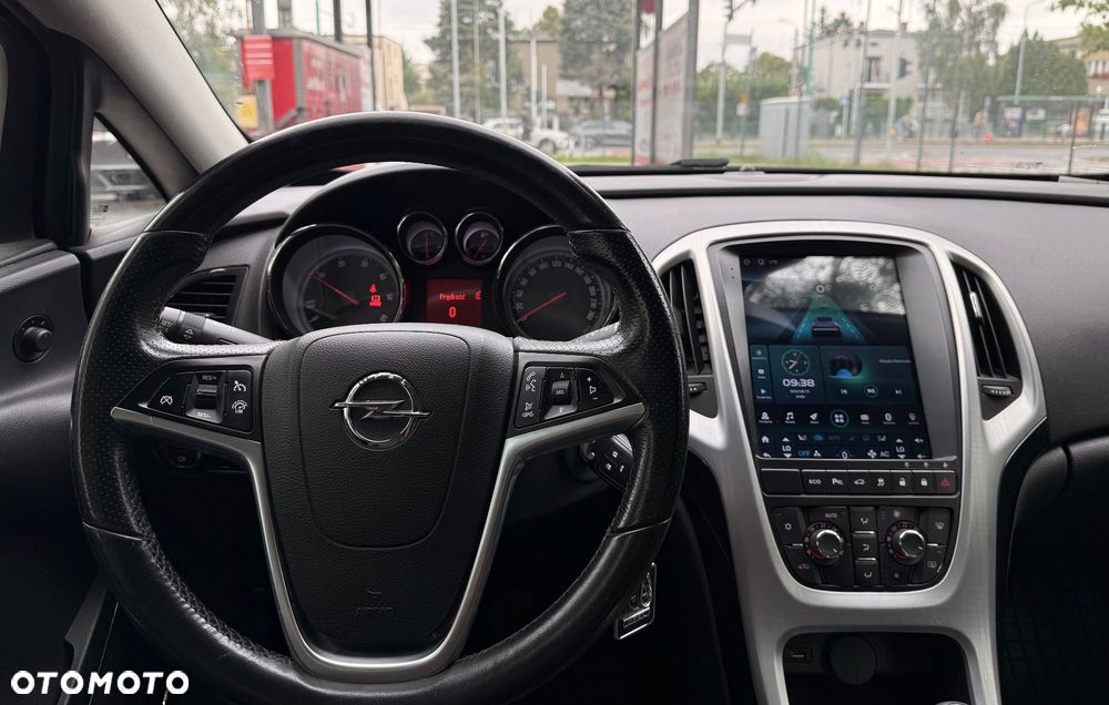 Opel Astra 2.0 CDTI Sport S&S - 11