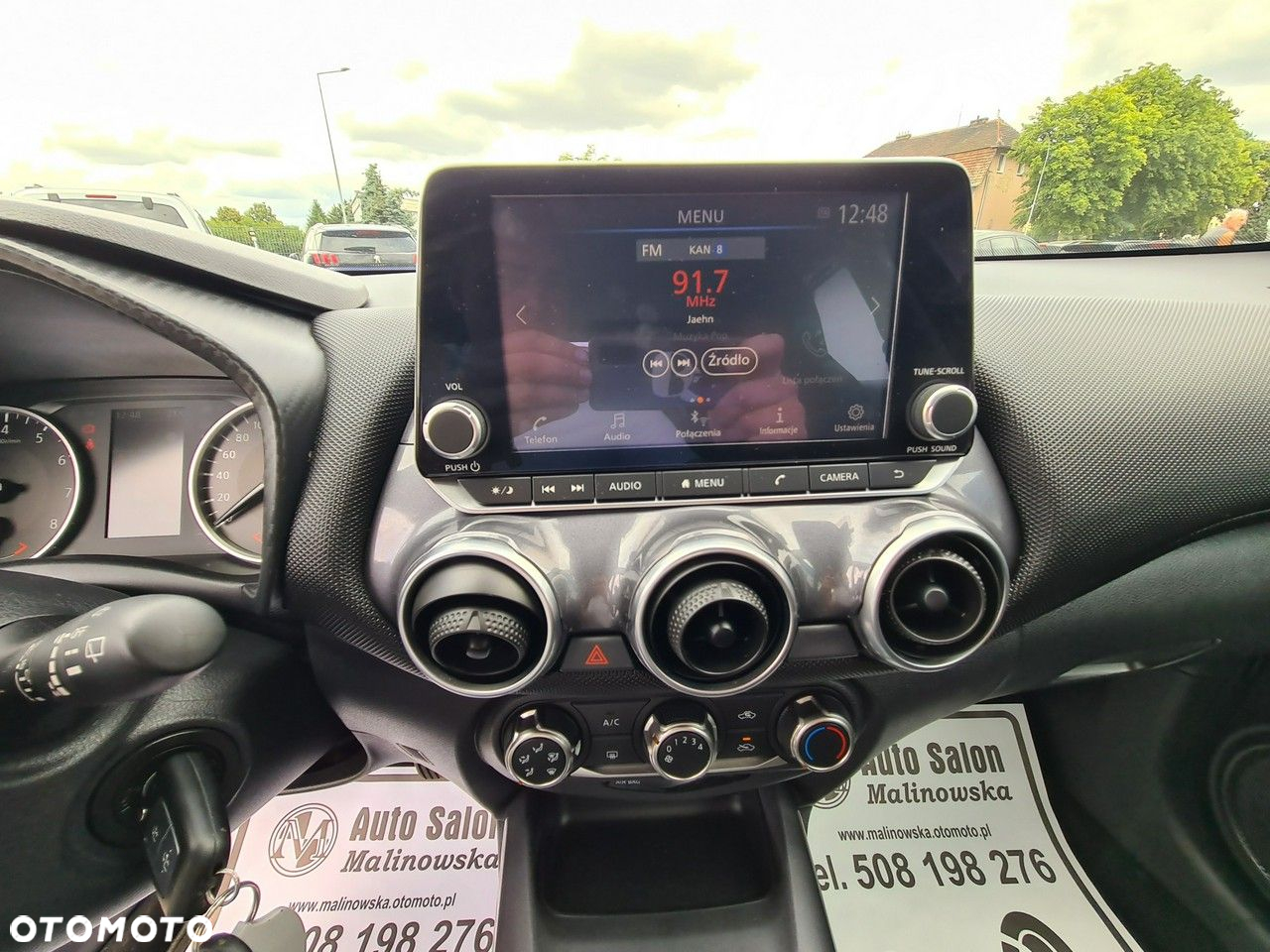 Nissan Juke 1.0 DIG-T Tekna - 11