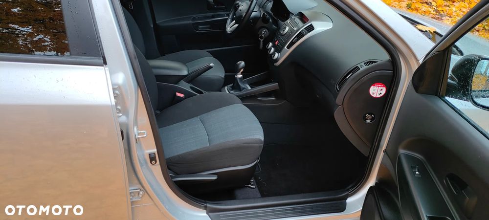 Kia Ceed - 6