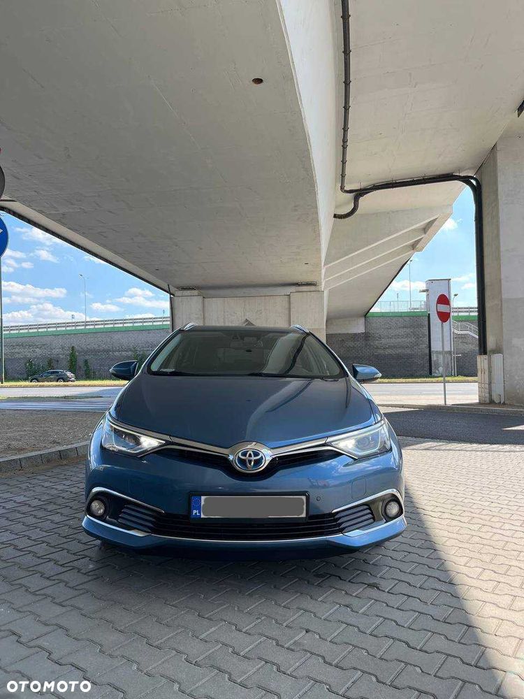 Toyota Auris - 4