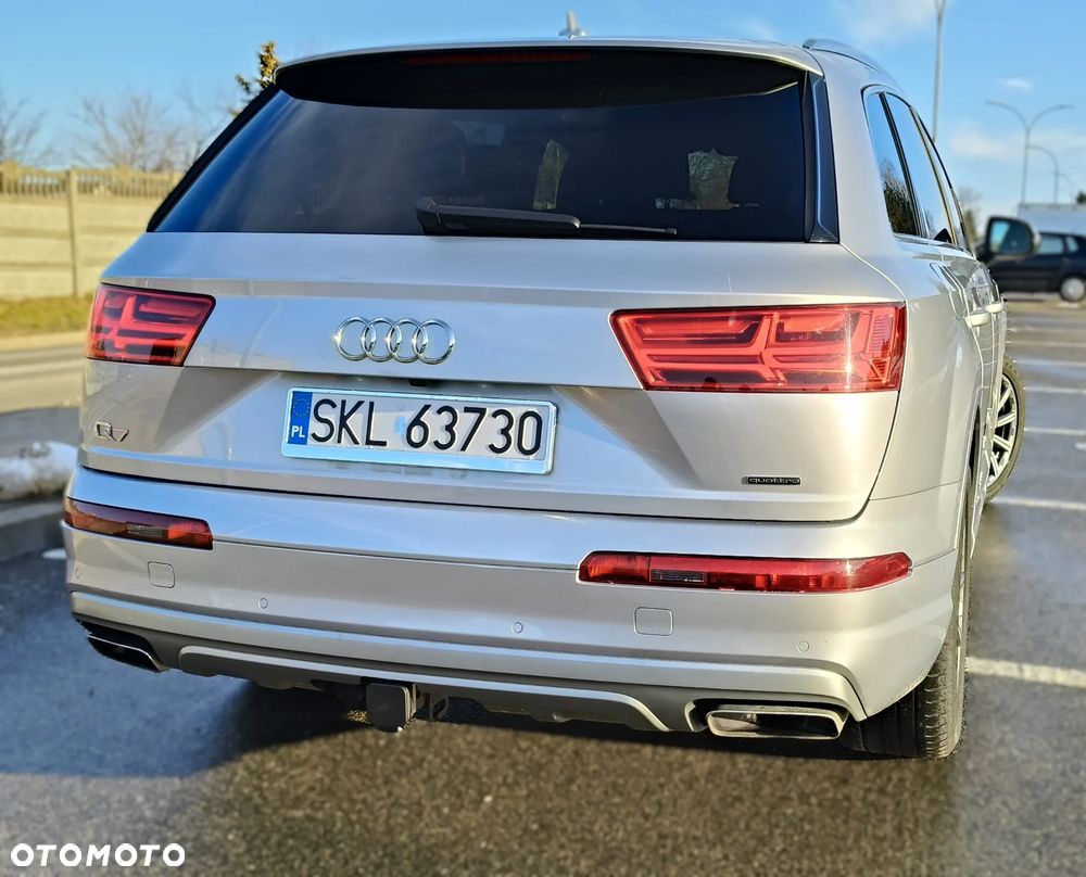 Audi Q7 - 11