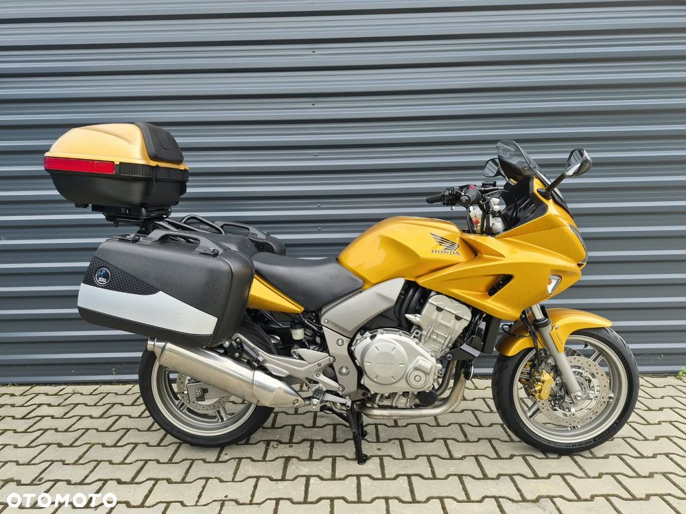 Honda CBF - 2