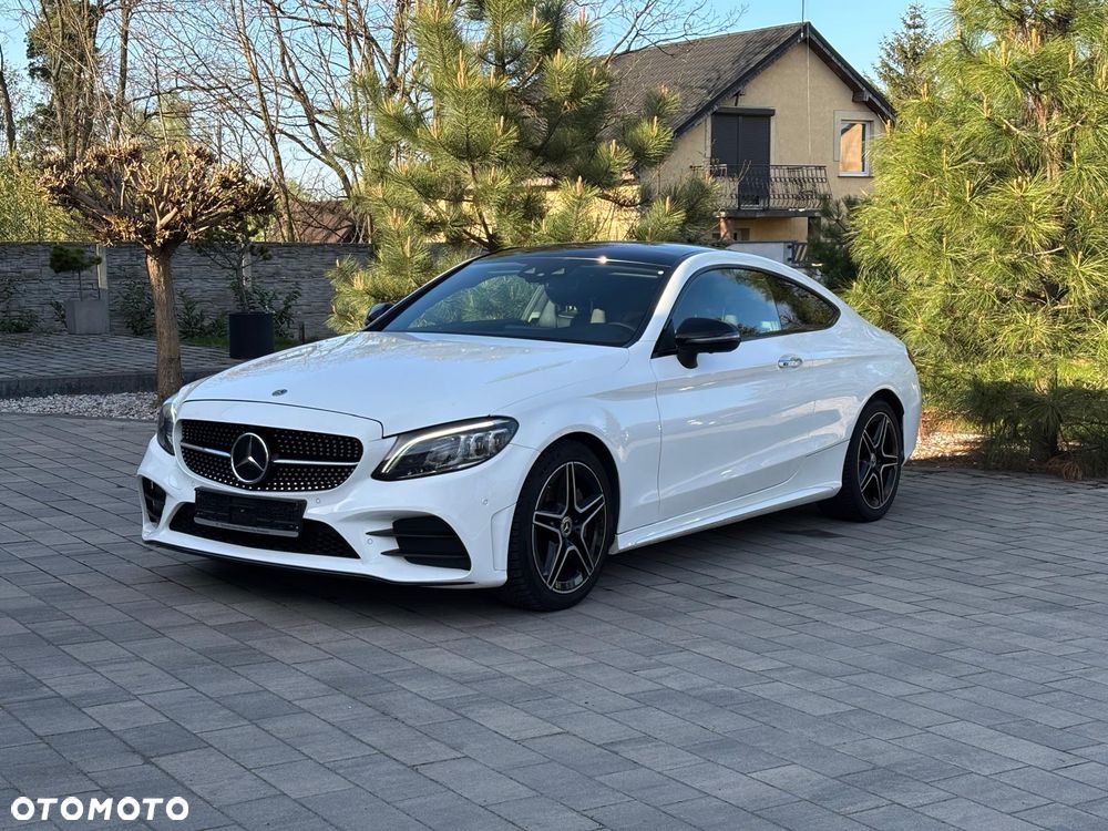 Mercedes-Benz Klasa C 300 9G-TRONIC AMG Line Plus - 1