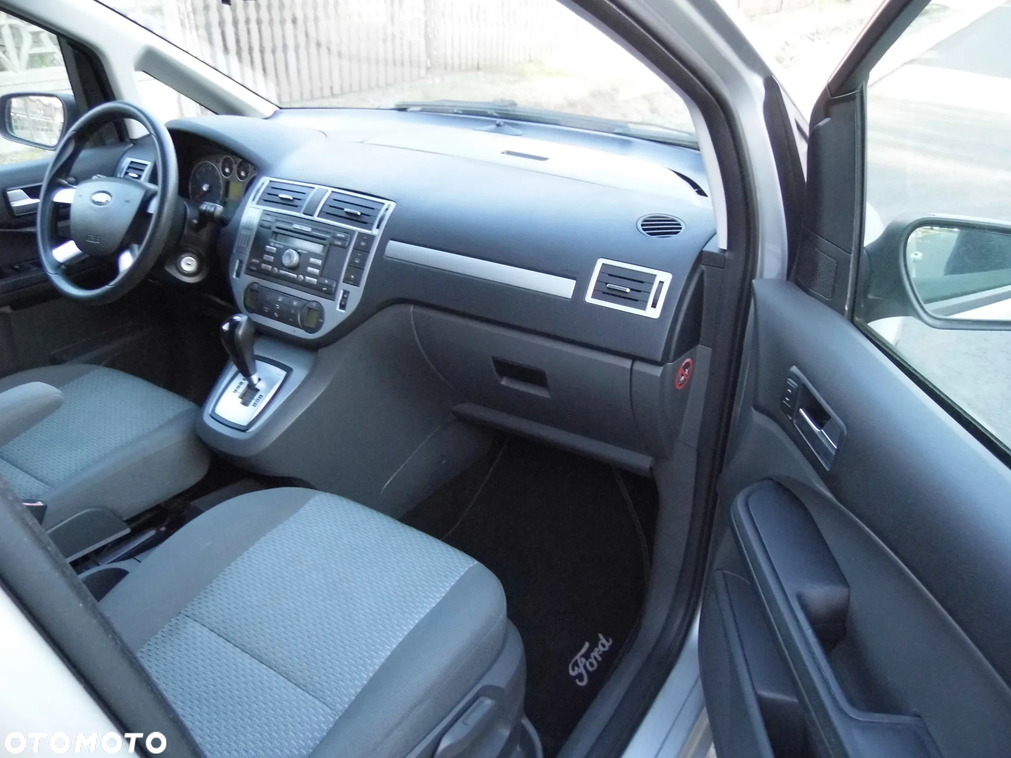Ford Focus C-Max 1.8 Ghia CVT - 25