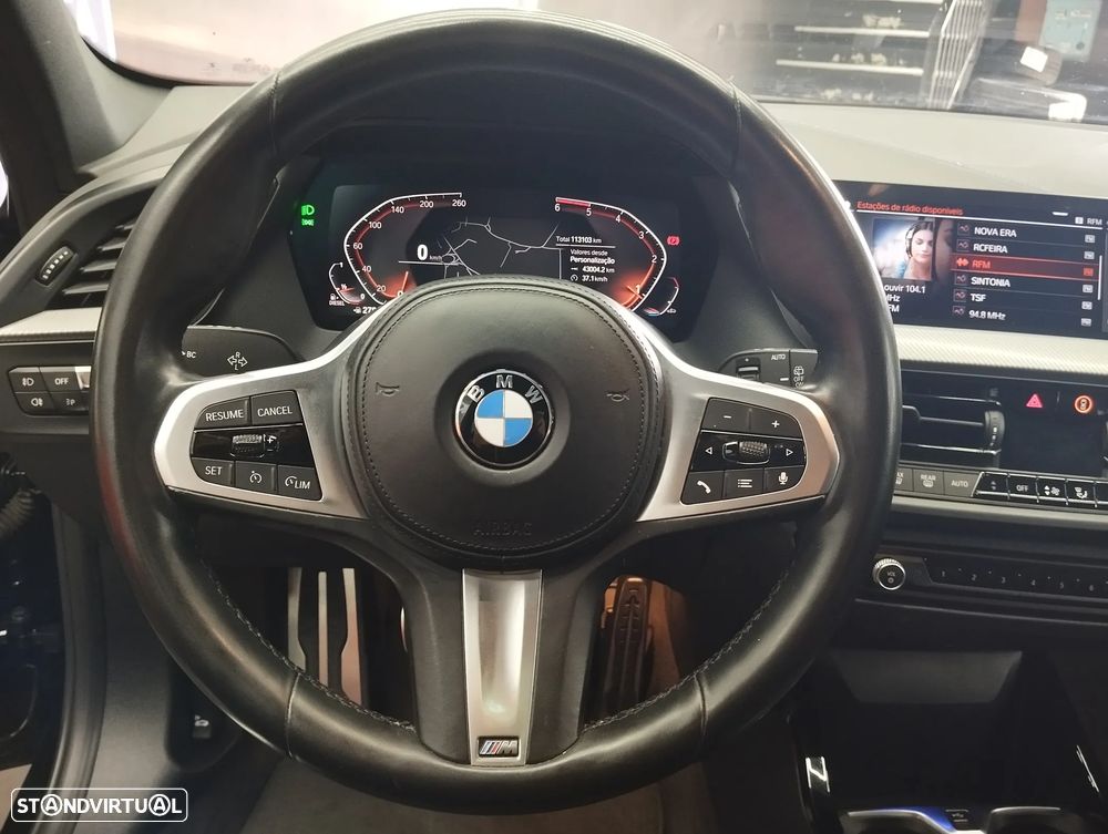 BMW 116 d Pack Desportivo M - 17