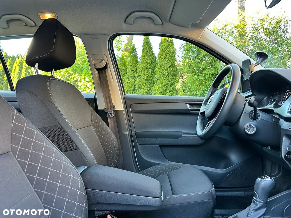 Skoda Fabia 1.0 TSI Style DSG - 27