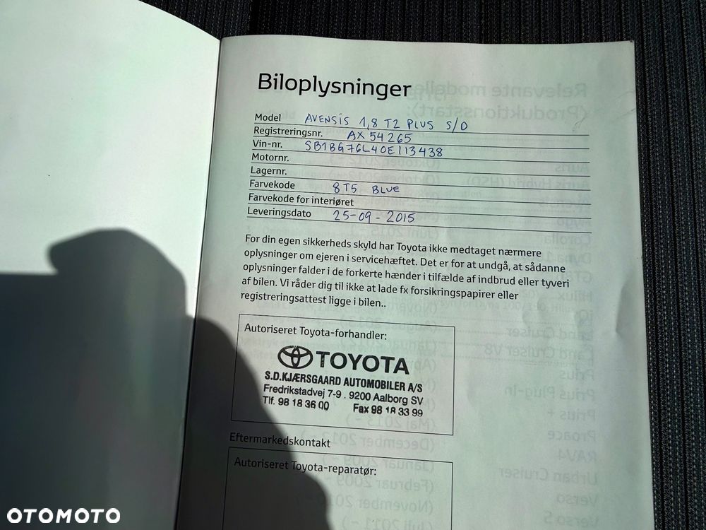 Toyota Avensis 1.8 Prestige - 29
