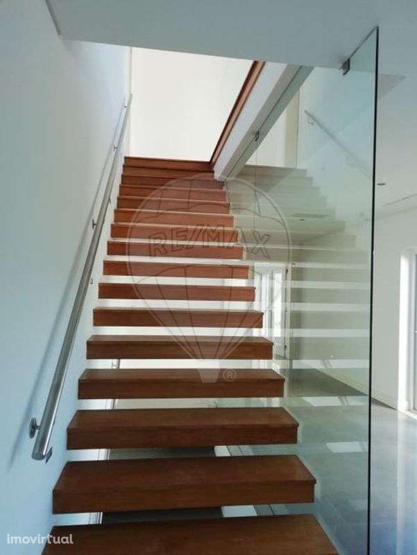 Moradia T4 para venda - Grande imagem: 5/7