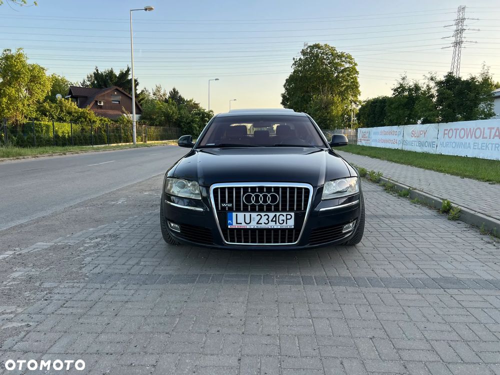 Audi A8 6.0 W12 Quattro - 3