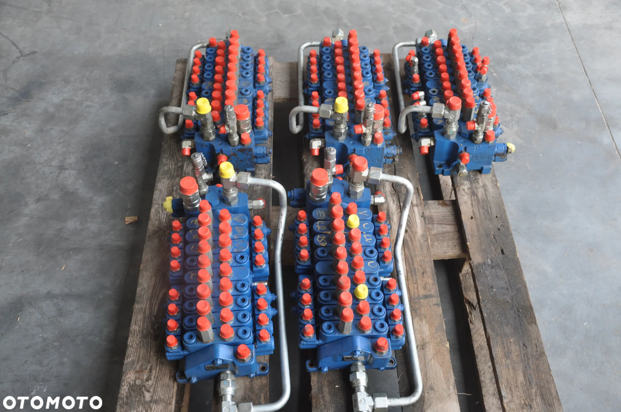 Rozdzielacz hydrauliczny Volvo ECR 25 D Rexroth R908405520C - 4