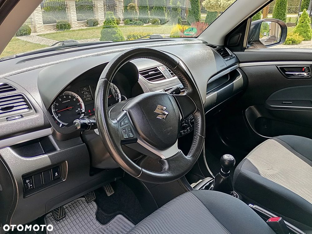 Suzuki Swift 1.2 4x4 Club - 23